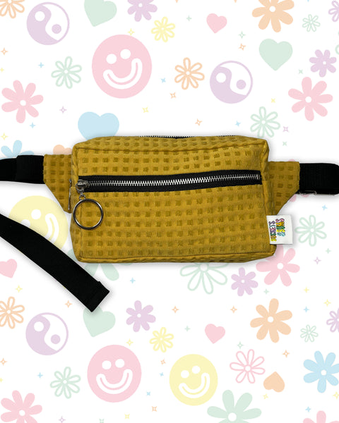 Sunny Tufted Honey Hue Bumbag